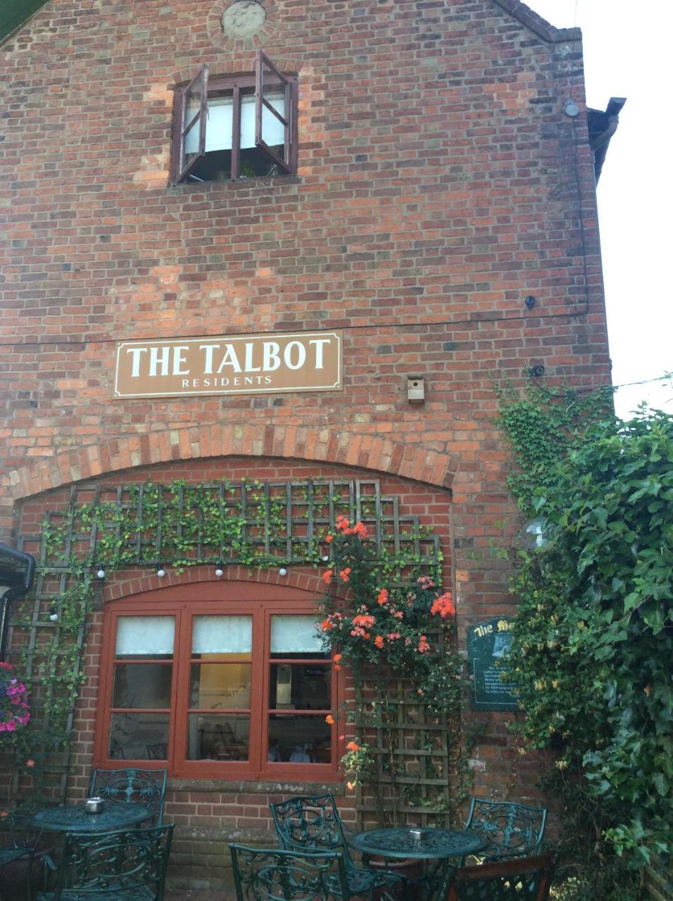 The Talbot Inn Муч-Уэнлок Экстерьер фото